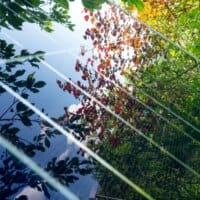 Des panneaux solaires sur les toits des bâtiments publics parisiens