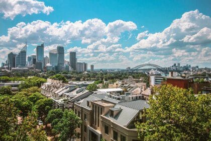 Optimiser les systèmes de gouvernance urbaine pour la résilience climatique