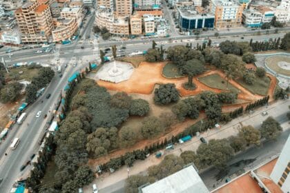 Améliorer les espaces verts urbains pour le bien-être communautaire